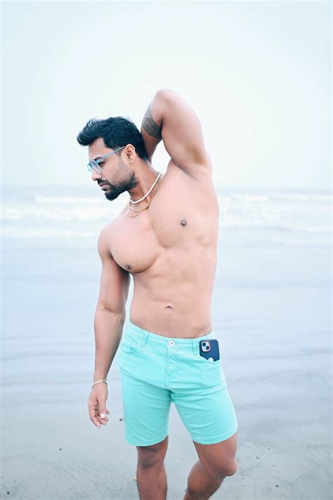 indian hunk gay|Arnab Swarnakar (@bonghunky) • Instagram photos and videos